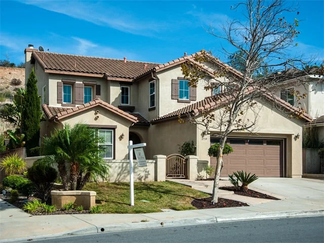 11539 Swan Lake, San Diego, CA 92131