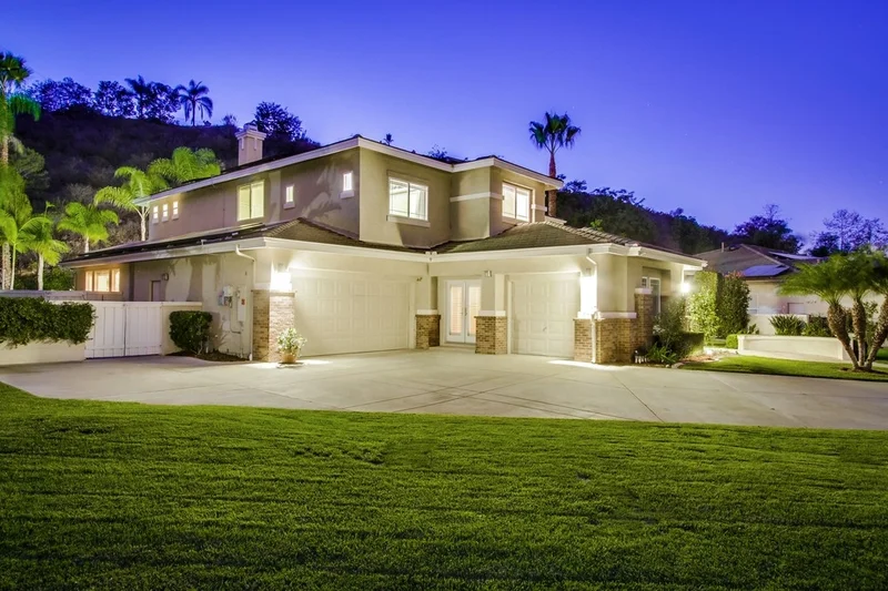 11680 Eastfield Rd., Poway, CA 92064