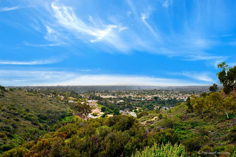 6319 Oakridge Rd., Del Cerro, CA 92120