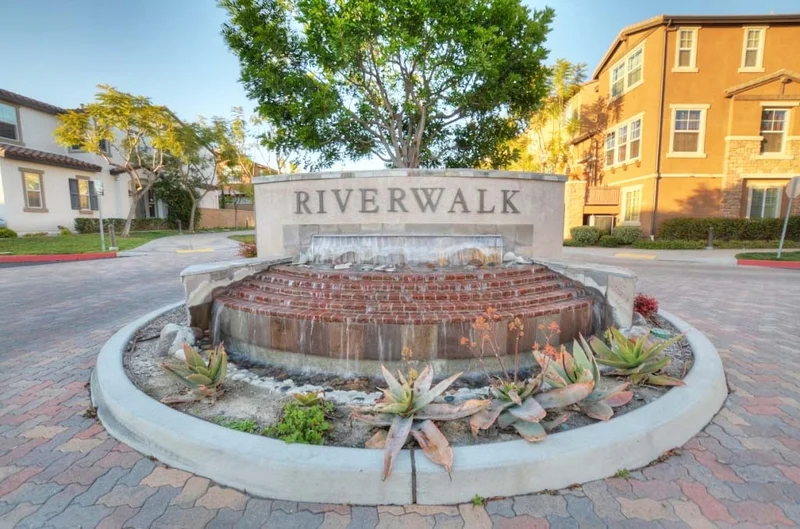 10112 Star Magnolia Ln., Santee, CA 92071