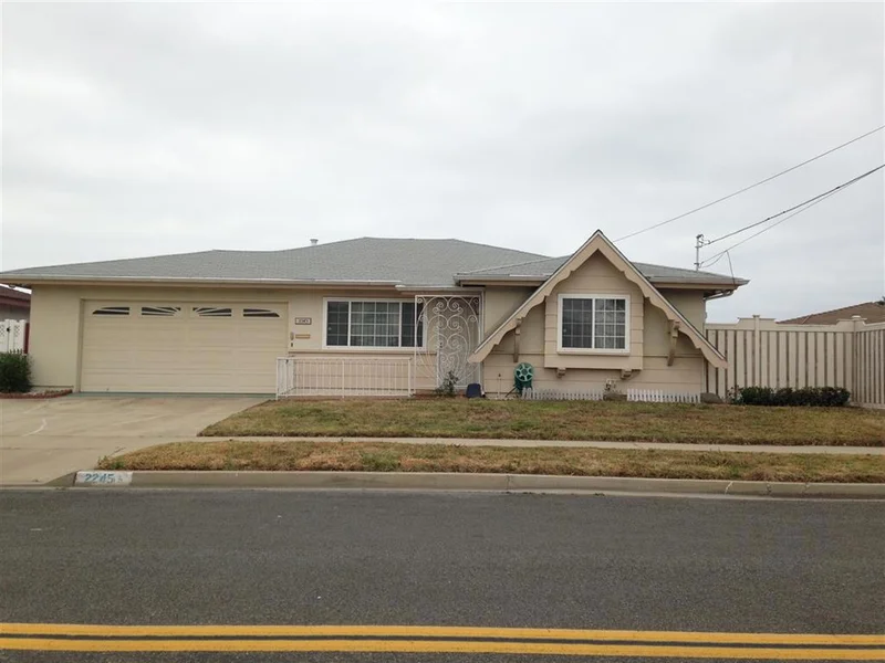 2245 Crestline Drive, Oceanside, CA 92054
