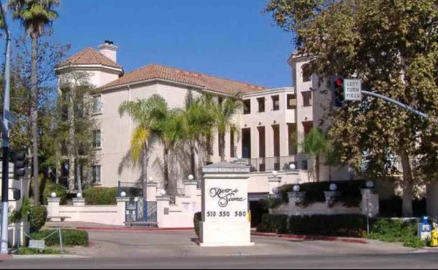 550 Camino De La Reina #307, San Diego, CA 92108