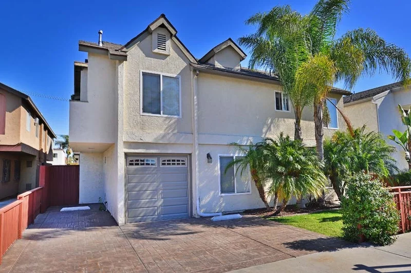 4663 Iowa #6, San Diego, CA 92116