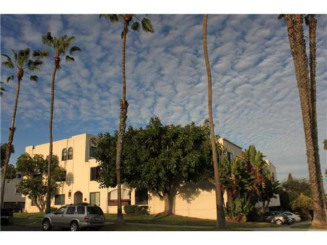 4621 Lamont Street #9A, San Diego, CA 92109