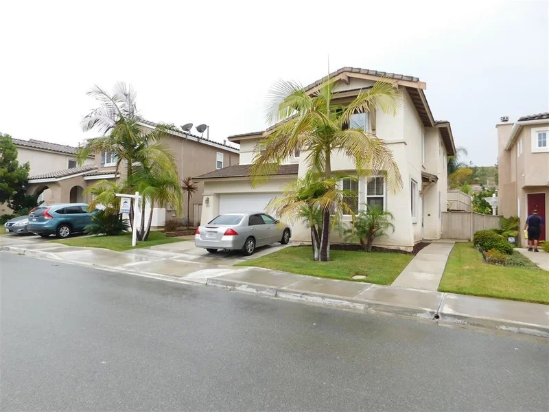 868 Bryce Canyon Ave, Chula Vista, CA 91914