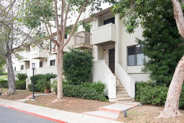 2756 Ariane Dr #130, San Diego, CA 92117