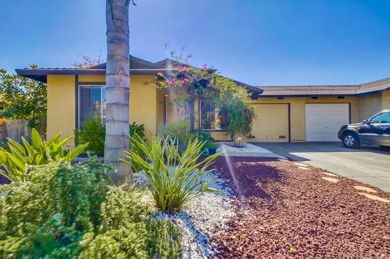 4555 Beverly Glen Drive, Oceanside, CA 92056