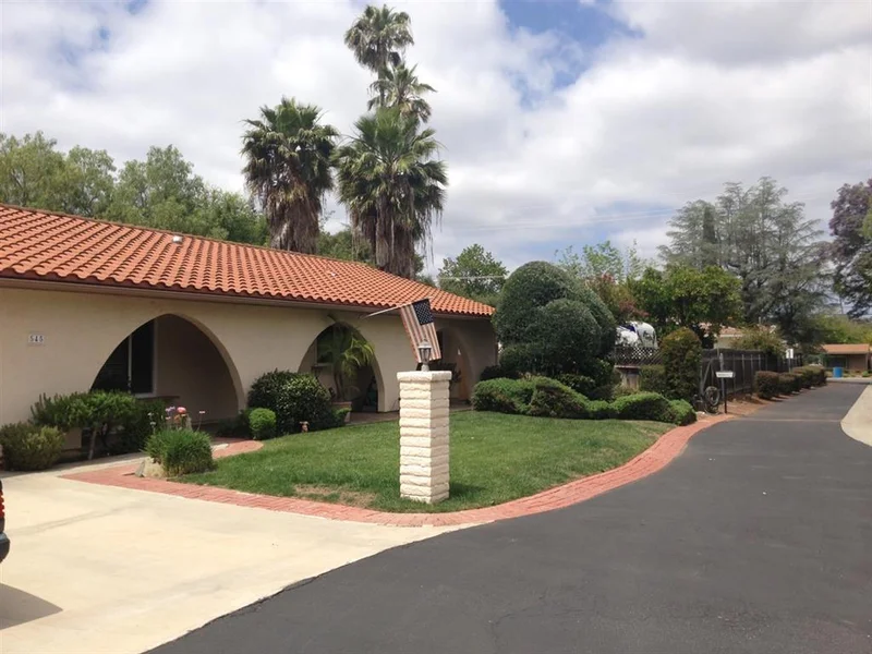 545 Pawnee Glen, Escondido, CA 92025