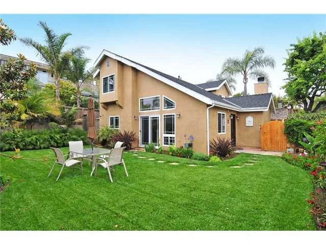 125 Grandview Street, Encinitas, CA 92024