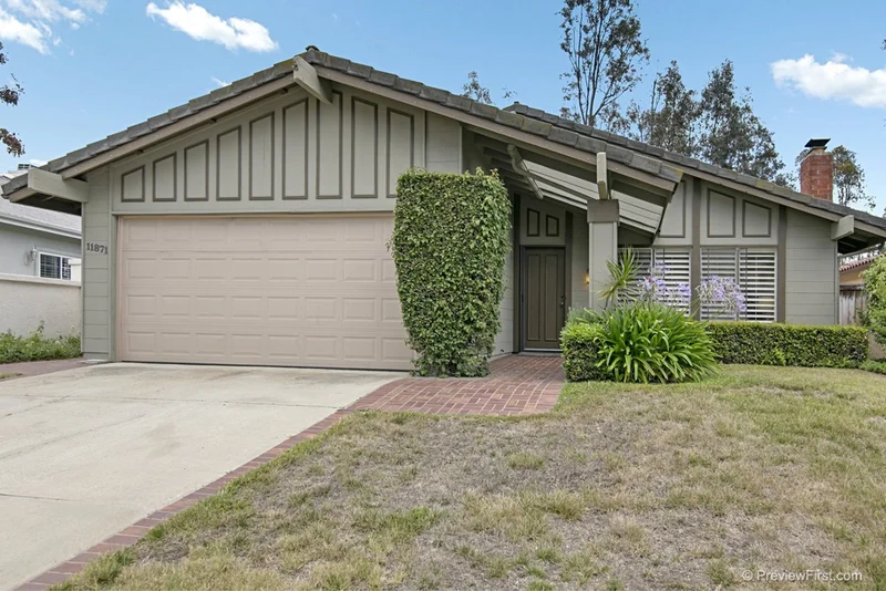 11871 Handrich Dr., San Diego, CA 92131