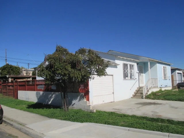 4204 Epsilon St., San Diego, CA 92113