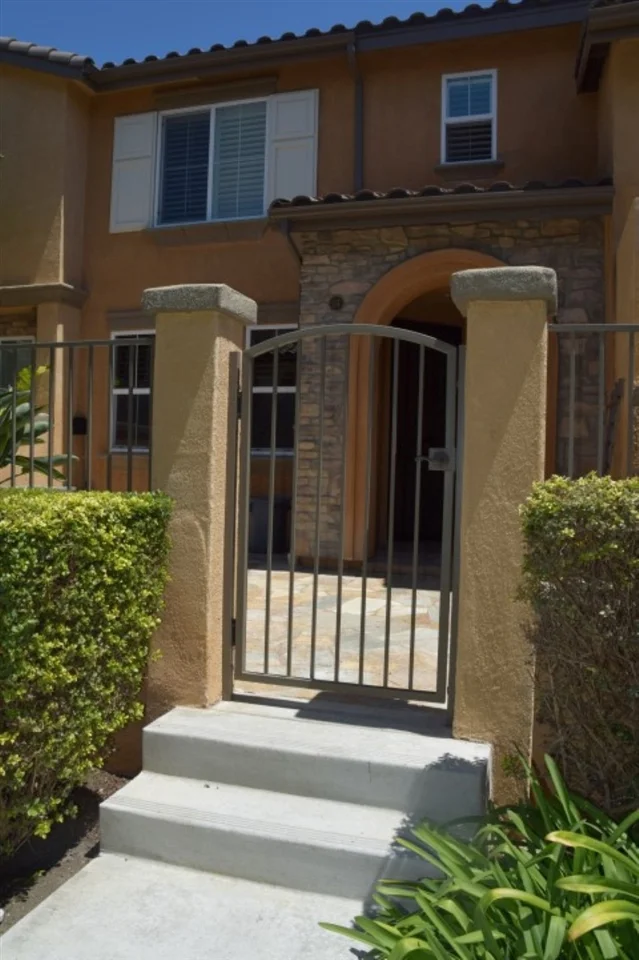 10423 Whitcomb #114, San Diego, CA 92127
