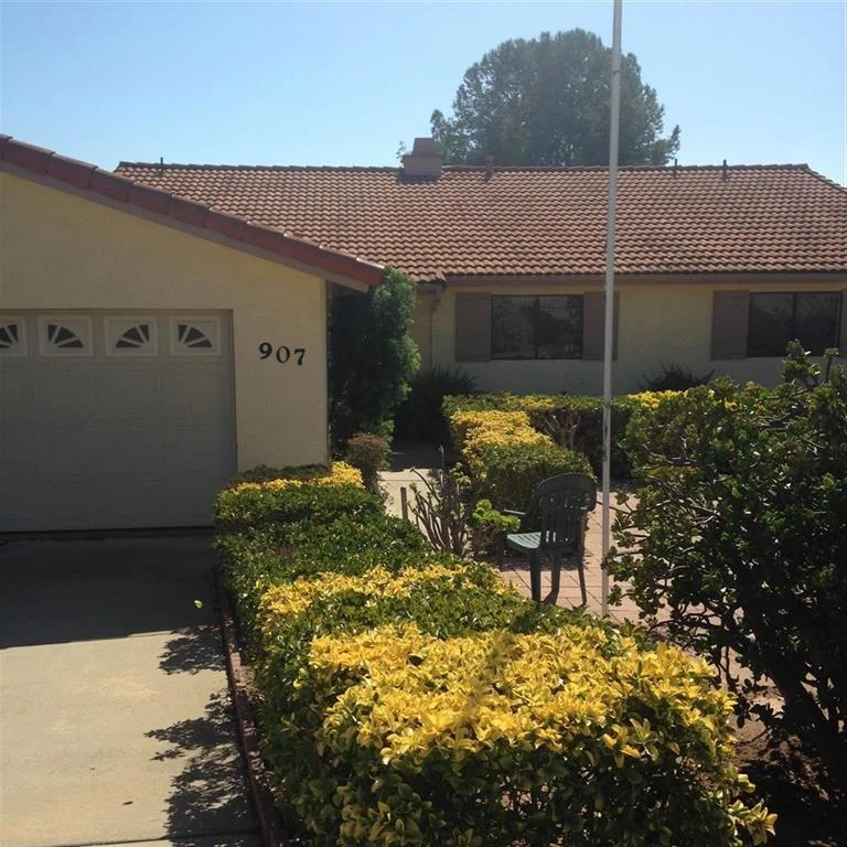 907 La Rue Ave, Fallbrook, CA 92028