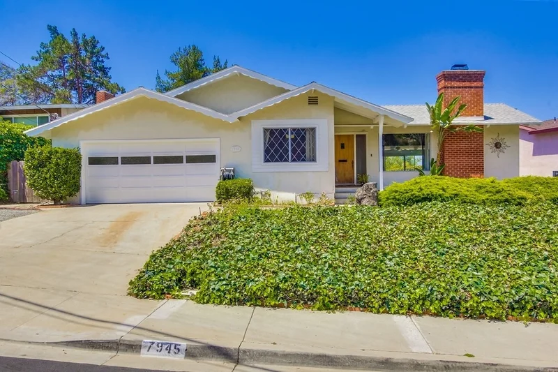 7945 Cinnabar Dr, La Mesa, CA 91941