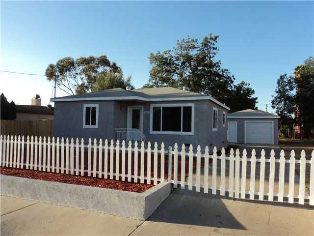1242 Peach Avenue, El Cajon, CA 92021