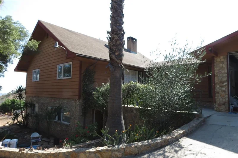 1131 Rainbow Valley, Fallbrook, CA 92028