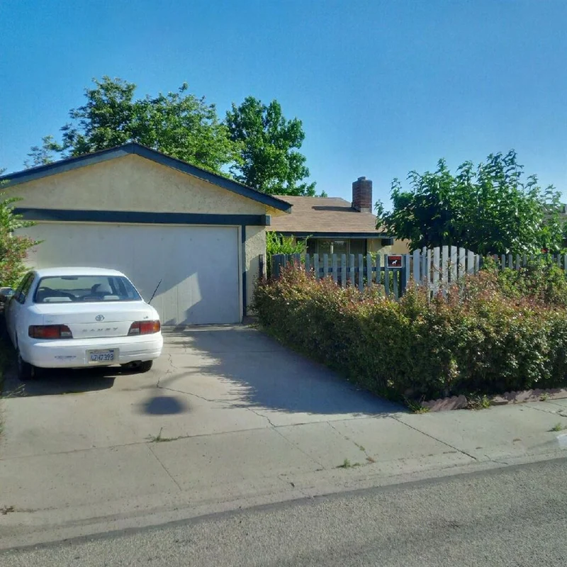 8859 Dewsbury Ave., San Diego, CA 92126