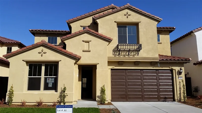 523 Machado, Vista, CA 92083
