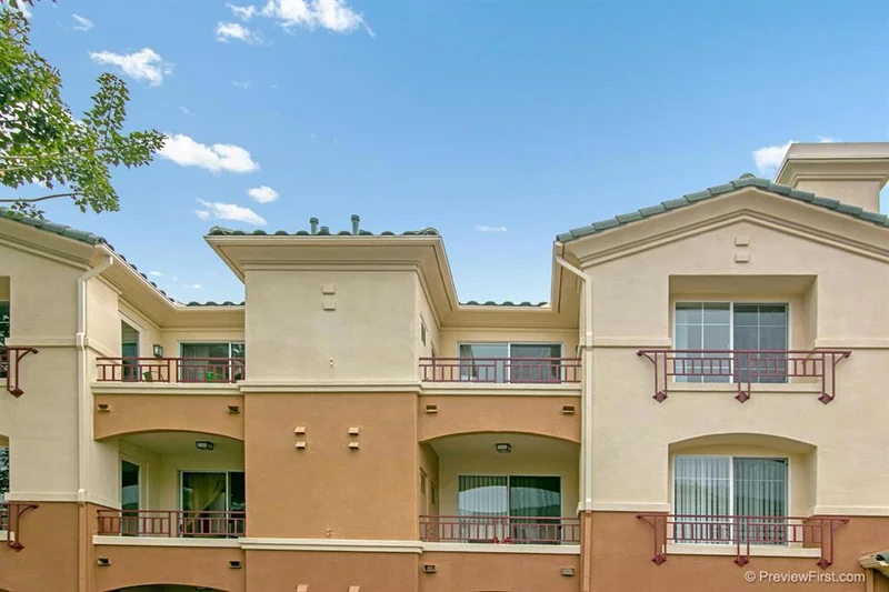12362 Carmel Country #G305, San Diego, CA 92130