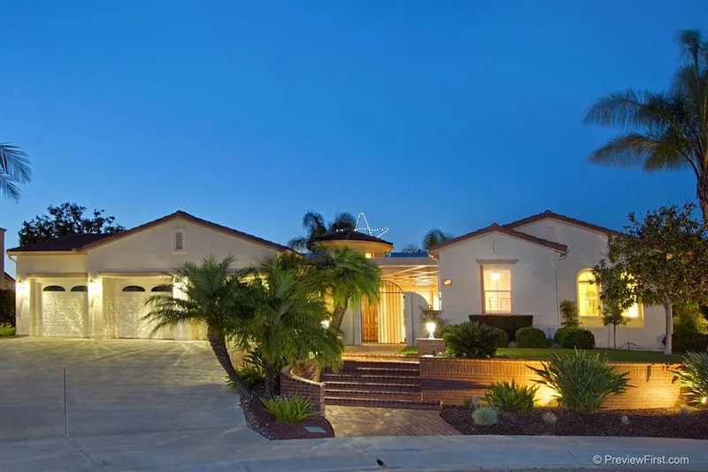 1254 Firecrest Way, Fallbrook, CA 92028