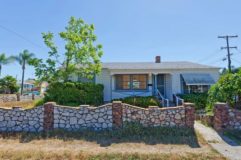 4551 Harbinson Lane, La Mesa, CA 91942
