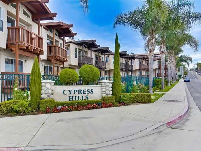 450 Laurel Street, San Diego, CA 92101