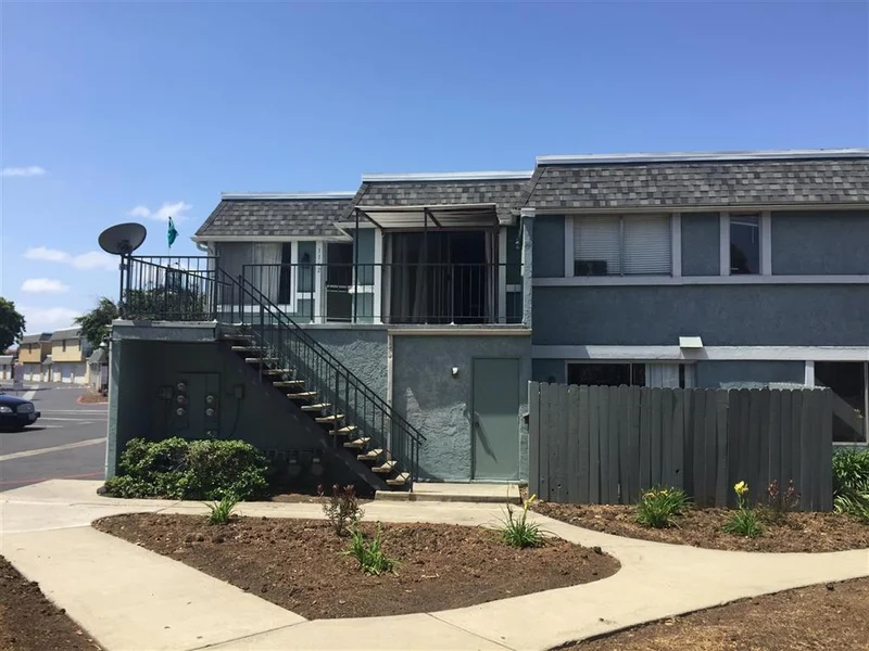1162 Madera Lane, Vista, CA 92084