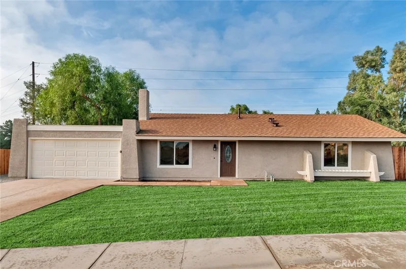 6255 Sandoval, Riverside, CA 92509