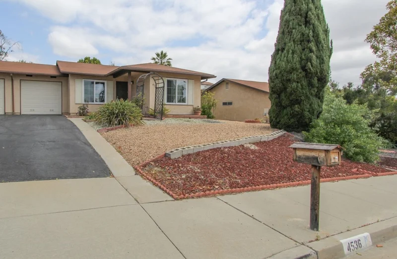 4536 Beverly Glen Dr., Oceanside, CA 92056