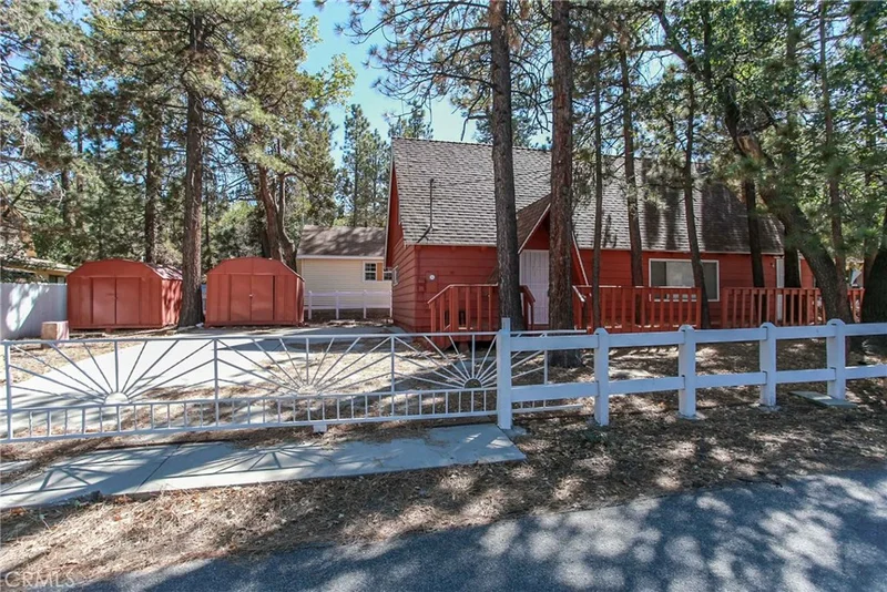299 Leonard, Big Bear, CA 92386