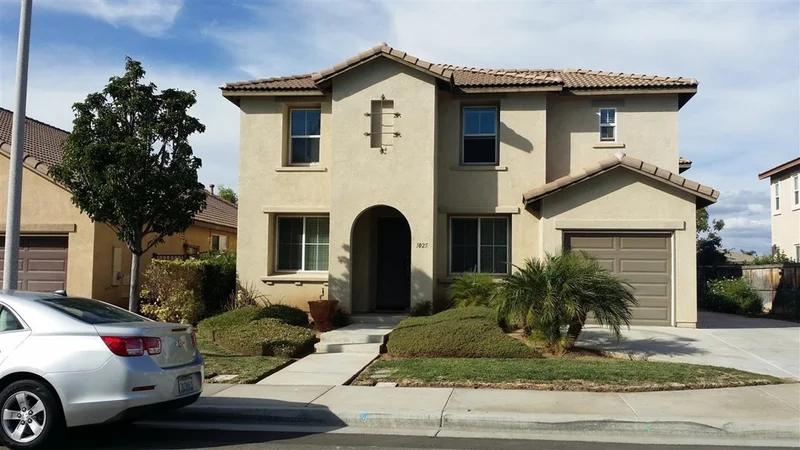 1025 Boulder Place, Oceanside, CA 92057