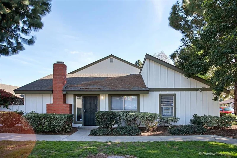 424 Los Arbolitos Blvd, Oceanside, CA 92058