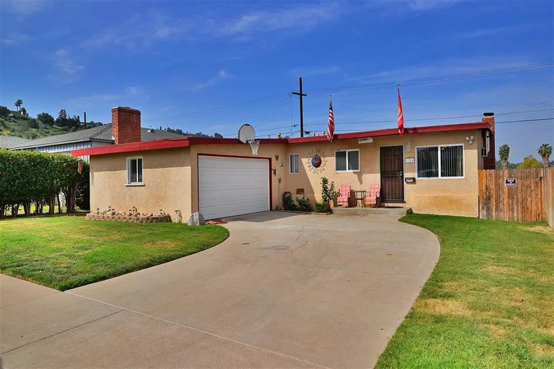 1254 Lorna, El Cajon, CA 92020