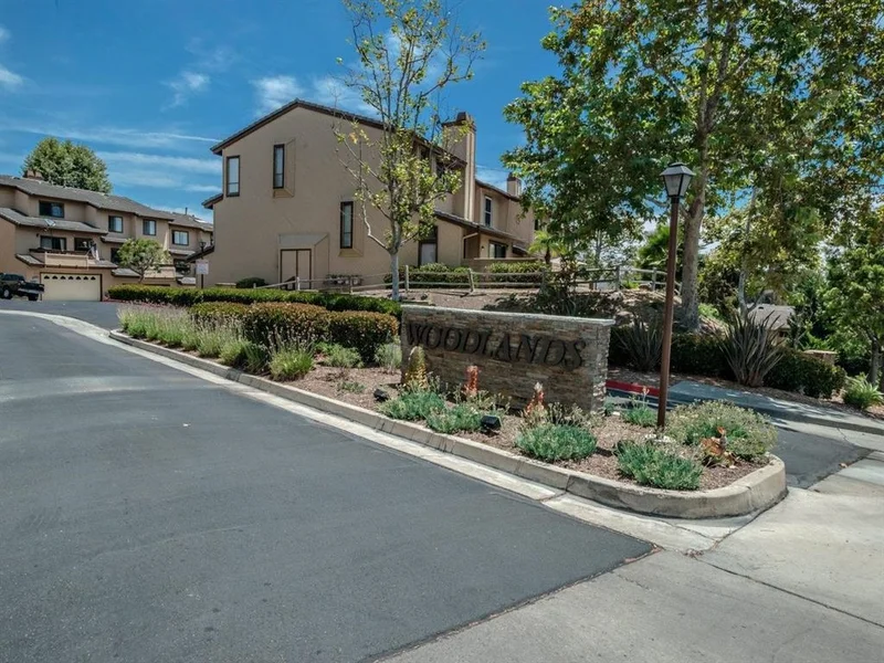 2536 Woodlands Way, Oceanside, CA 92054