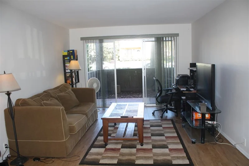 1885 Diamond #124, San Diego, CA 92109