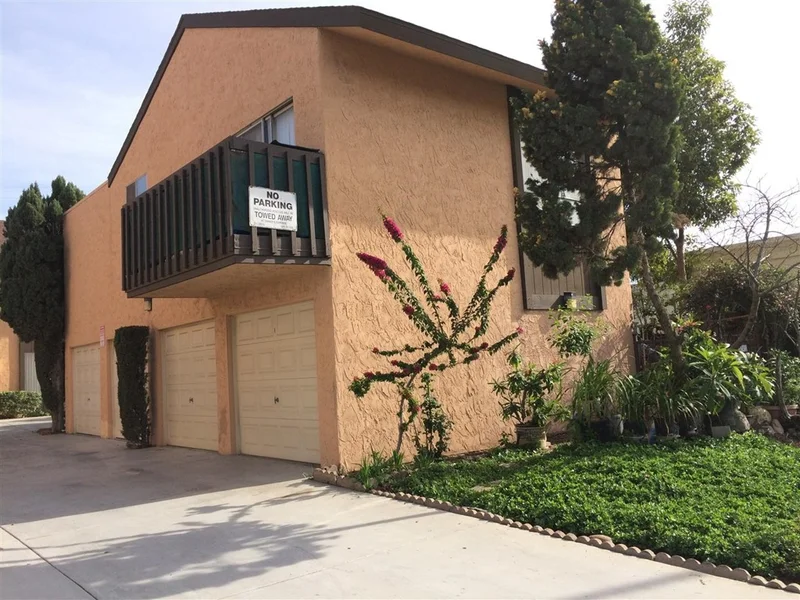 4343 44th St ##2, San Diego, CA 92115