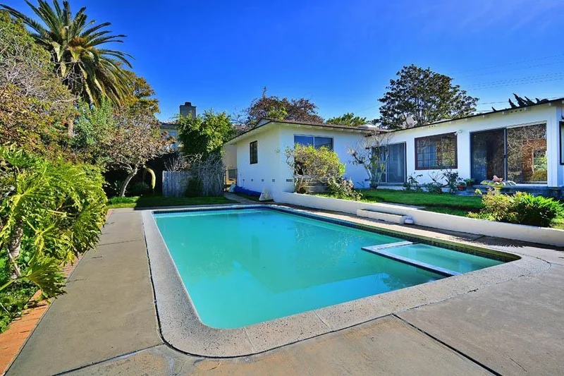 1016 Newkirk Drive, La Jolla, CA 92037