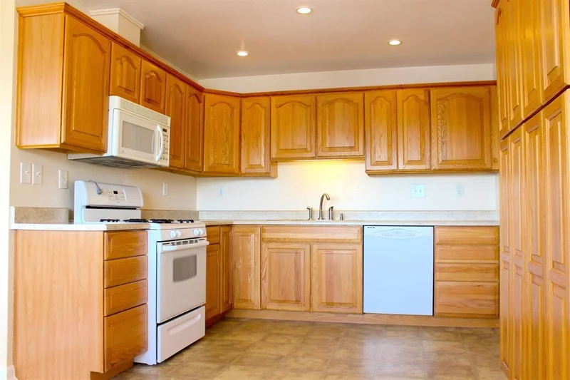 5572 Chattanooga, San Diego, CA 92139