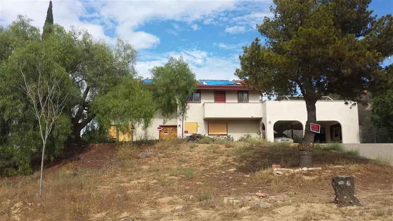 616 El Paseo, Vista, CA 92084