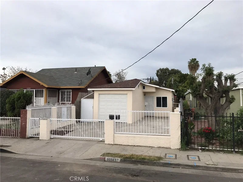 10341 Croesus, Los Angeles, CA 90002