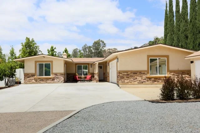 1238 Sunrise Mountain Drive, Escondido, CA 92026