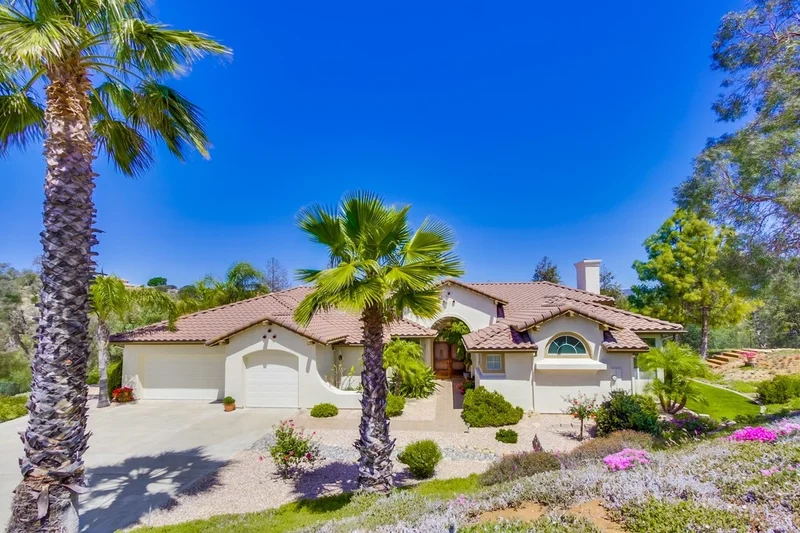 2561 Tompau Place, Alpine, CA 91901