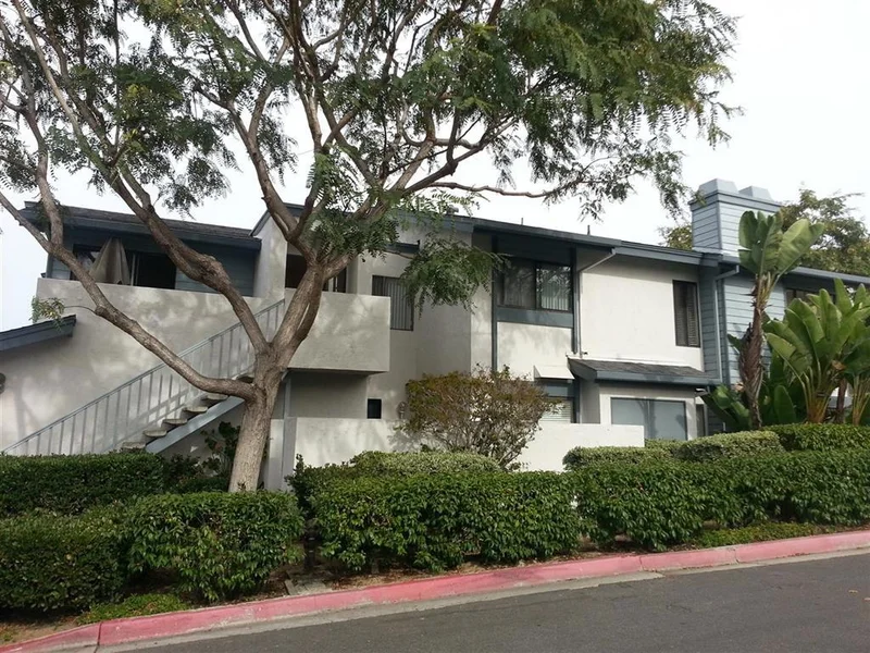 8868 Regents #201, San Diego, CA 92122