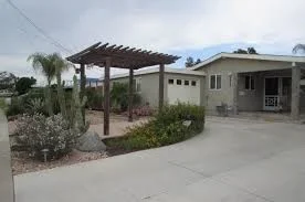 6233 Amber Lake Ave., San Diego, CA 92119