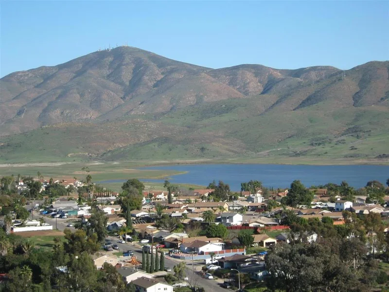 8558 Lake Bluffs Circle, Spring Valley, CA 91977