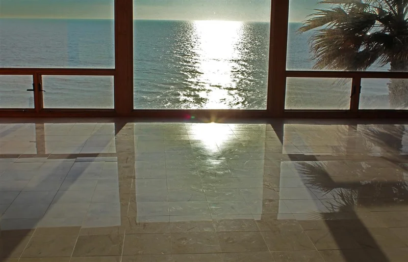 1859 Pacific, Oceanside, CA 92054