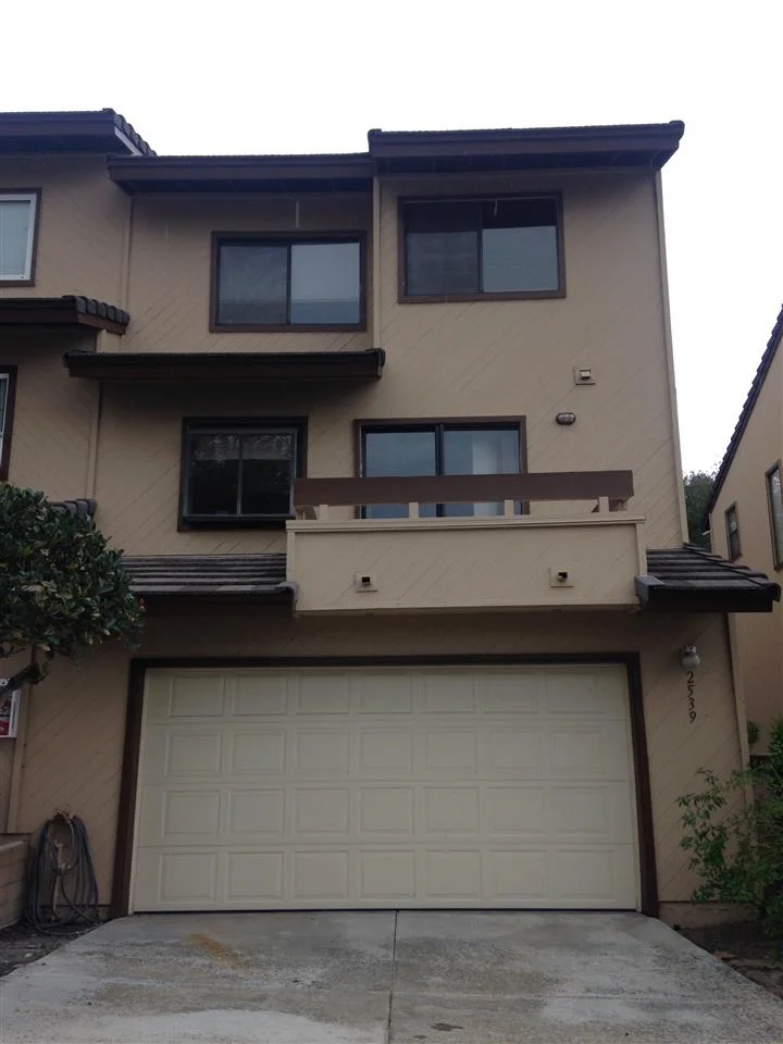 2539 Woodlands Way, Oceanside, CA 92054