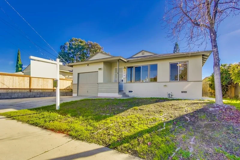 8745 Crockett St., La Mesa, CA 91942