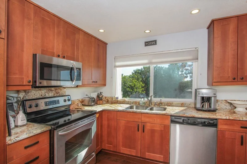6254 Caminito Andreta, San Diego, CA 92111