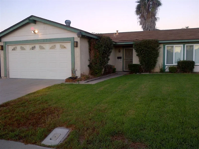 10348 Londonderry, San Diego, CA 92126
